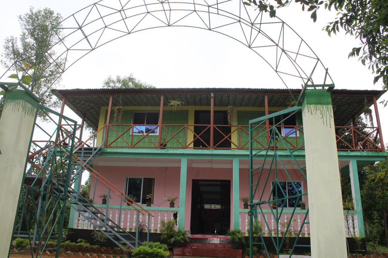 Green Palace Tea Resort 斯里曼加尔乌帕齐拉 外观 照片